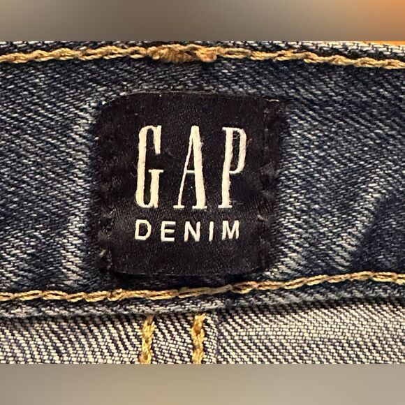 GAP Blue Boyfriend Jeans with Distressed Details - Picture 3 of 5